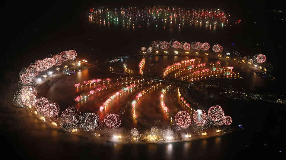 World Record Breaker firework at Palm Jumeirah